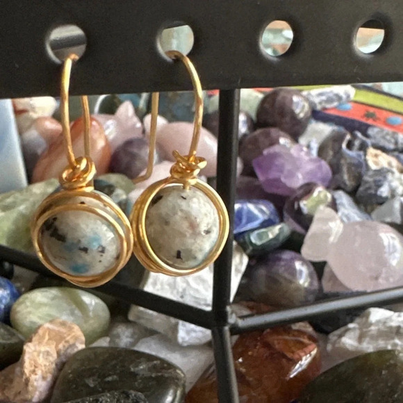 K2 Jasper stone chunky spheres gold earrings third eye chakra healing cr… - Picture 1 of 4